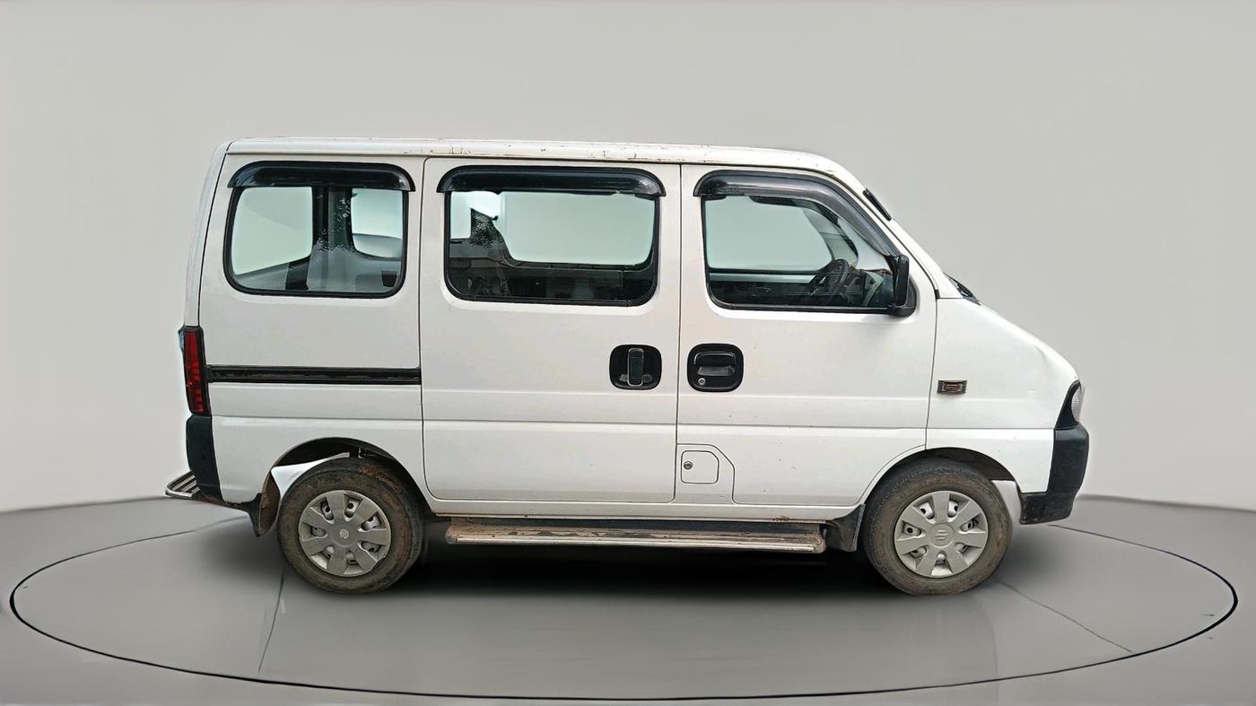 2024 Maruti Eeco 5 STR AC CNG, CNG, Manual, 46,044 km, exterior