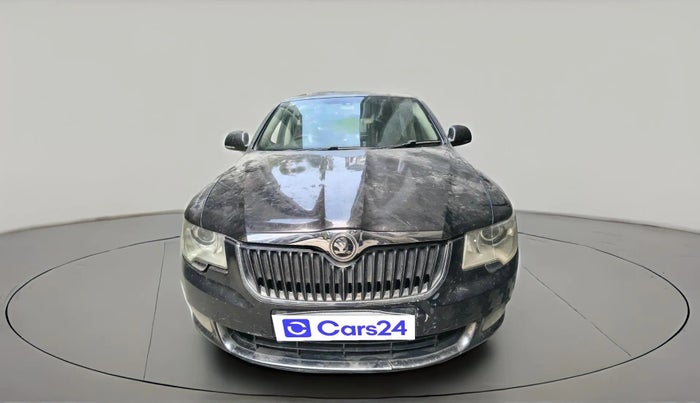 2011 Skoda Superb ELEGANCE 2.0 TDI CR AT, Diesel, Automatic, 1,35,174 km, exterior