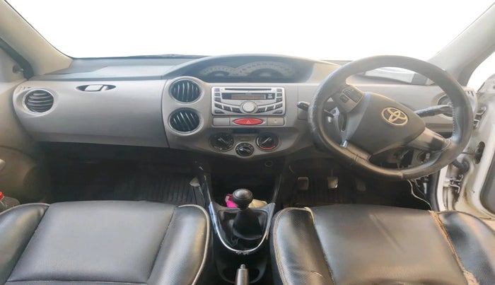 2011 Toyota Etios G, Petrol, Manual, 2,01,122 km, interior