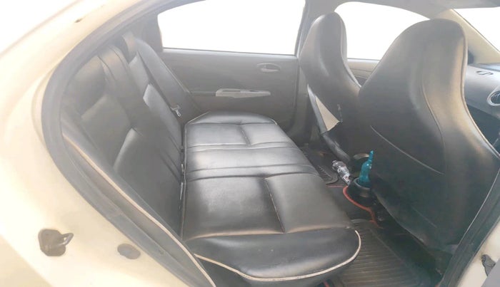 2011 Toyota Etios G, Petrol, Manual, 2,01,122 km, interior