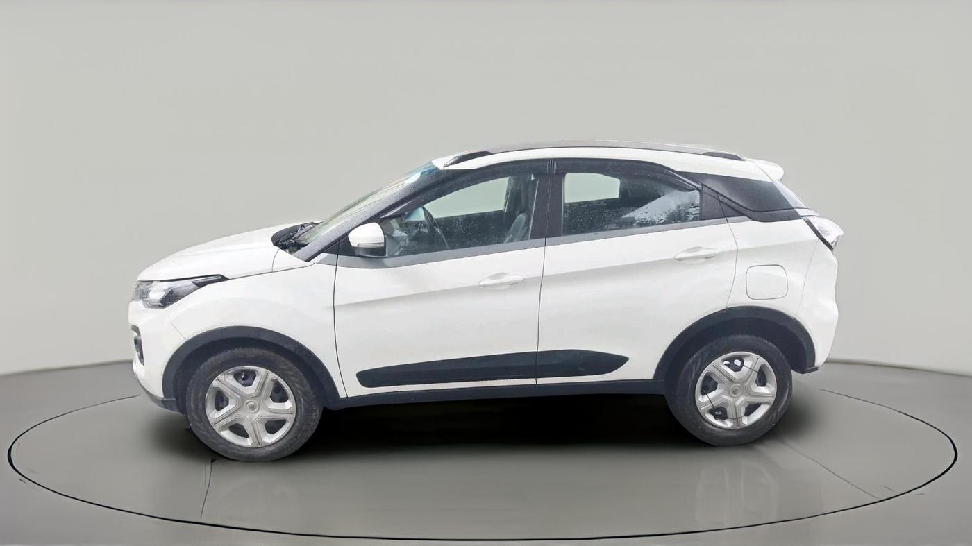 2020 Tata NEXON XM DIESEL, Diesel, Manual, 84,997 km, exterior