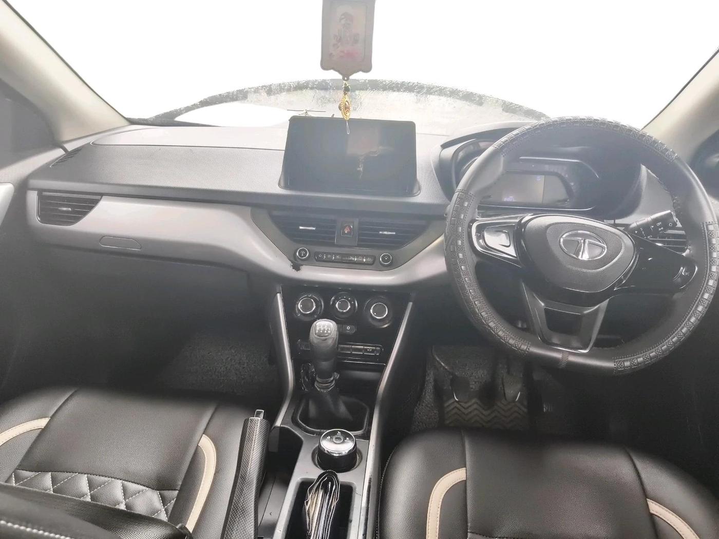 2020 Tata NEXON XM DIESEL, Diesel, Manual, 84,997 km, interior