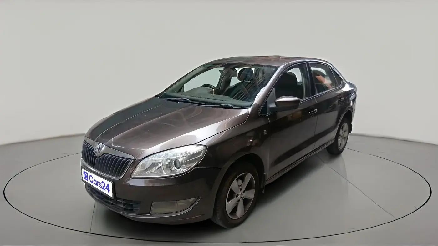 2015 Skoda Rapid 1.5 TDI CR ELEGANCE AT, Diesel, Automatic, 1,20,213 km, exterior