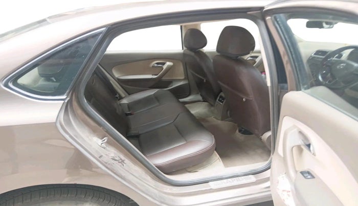 2015 Skoda Rapid 1.5 TDI CR ELEGANCE AT, Diesel, Automatic, 1,20,213 km, interior