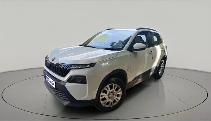 2025 Skoda Kylaq Classic, Petrol, Manual, 3,838 km, exterior