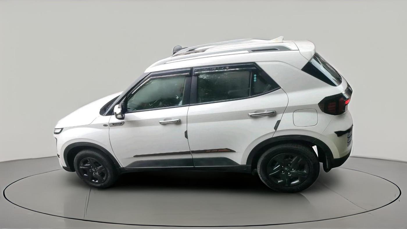 2024 Hyundai VENUE S (O) Plus 1.2 Petrol , Petrol, Manual, 20,067 km, exterior