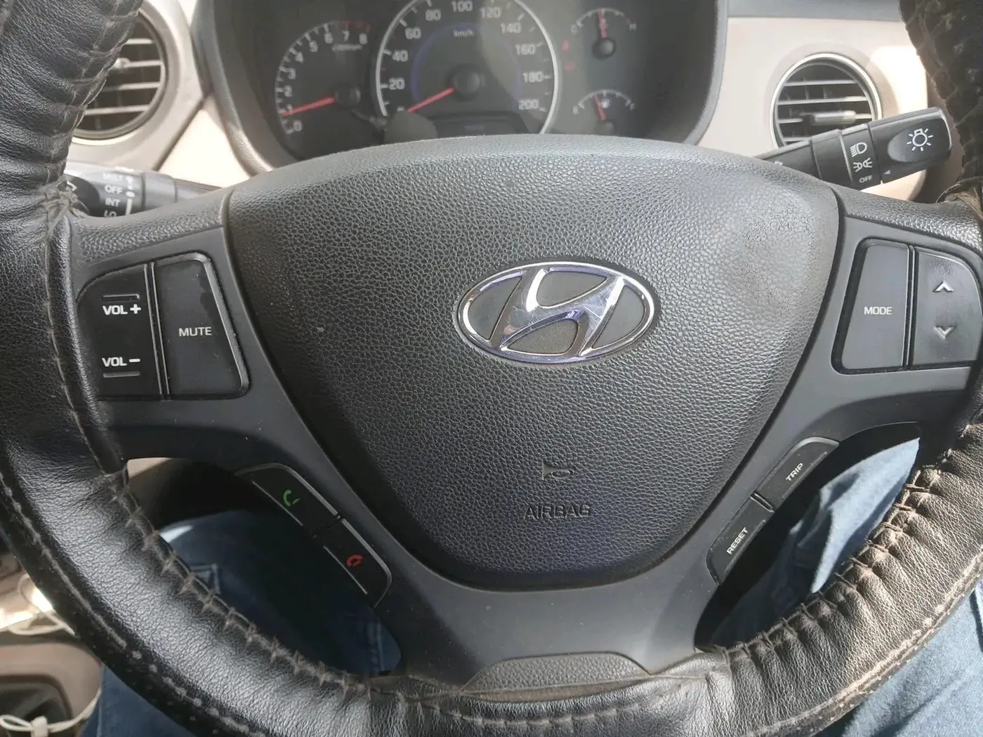 2016 Hyundai Grand i10 SPORTZ 1.2 KAPPA VTVT, Petrol, Manual, 64,399 km, interior
