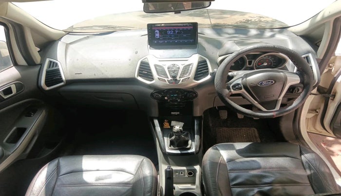 2014 Ford Ecosport TITANIUM 1.5L DIESEL, Diesel, Manual, 1,38,987 km, interior