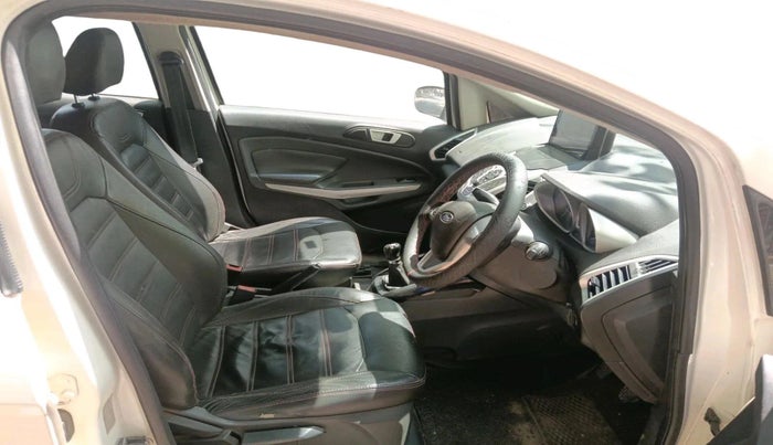 2014 Ford Ecosport TITANIUM 1.5L DIESEL, Diesel, Manual, 1,38,987 km, interior