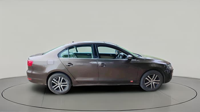 2014 Volkswagen Jetta HIGHLINE TDI AT, Diesel, Automatic, 1,36,810 km, exterior