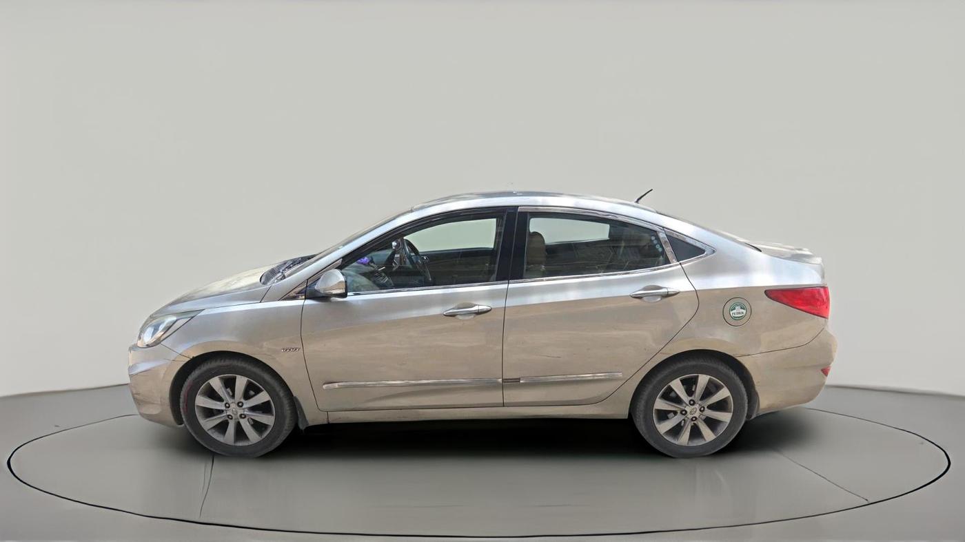 2014 Hyundai Verna FLUIDIC 1.6 VTVT SX, Petrol, Manual, 73,360 km, exterior