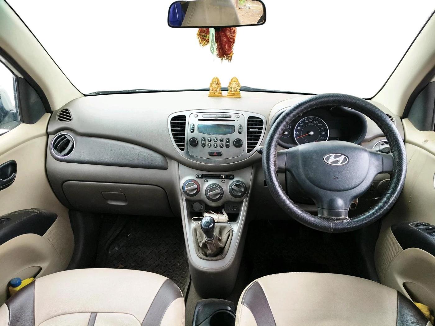 2011 Hyundai i10 SPORTZ 1.2, Petrol, Manual, 86,412 km, interior