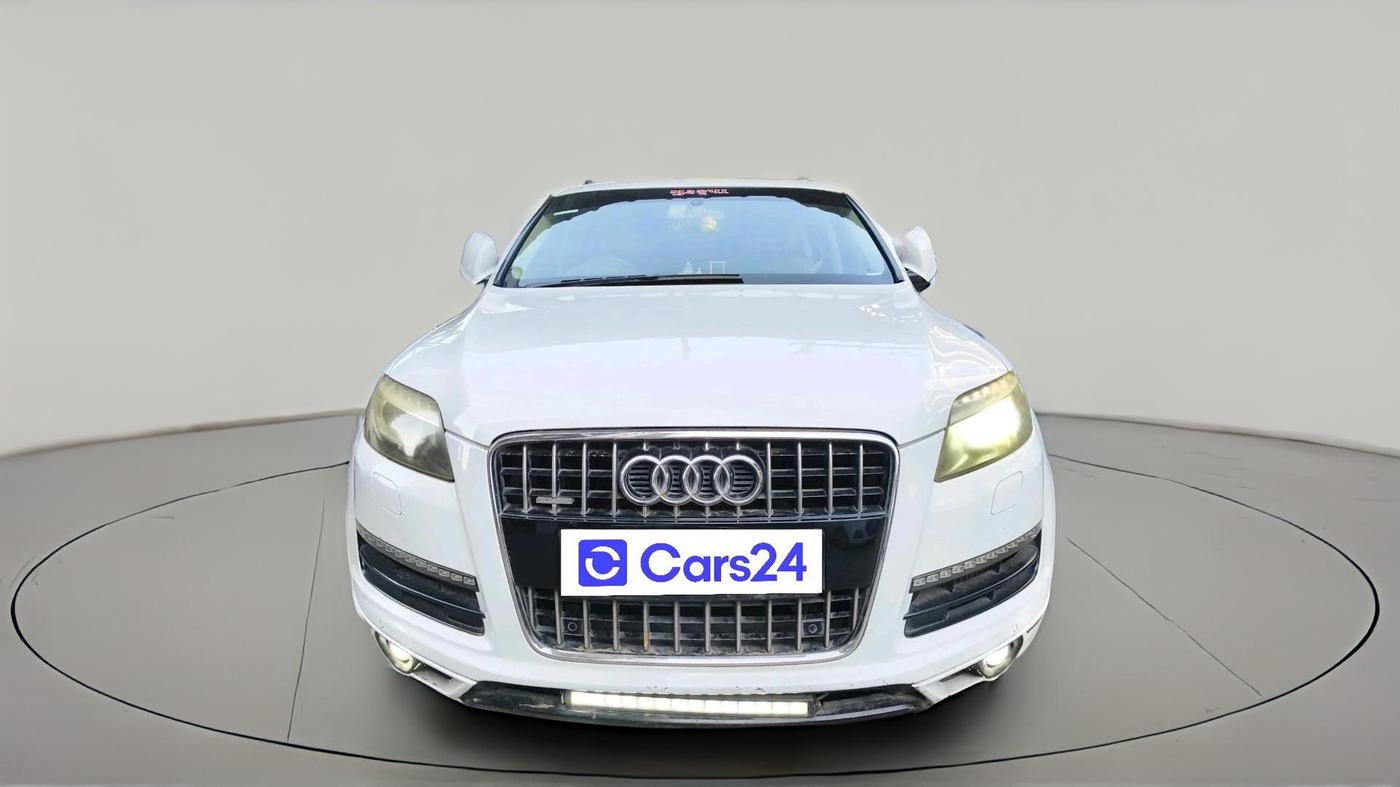 2012 Audi Q7 3.0 TDI QUATTRO, Diesel, Automatic, 1,30,365 km, exterior