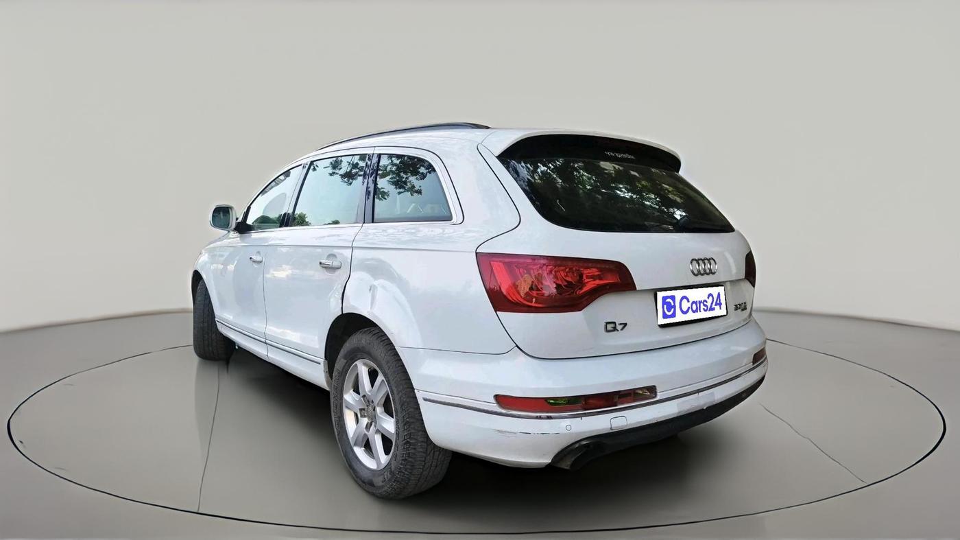 2012 Audi Q7 3.0 TDI QUATTRO, Diesel, Automatic, 1,30,365 km, exterior