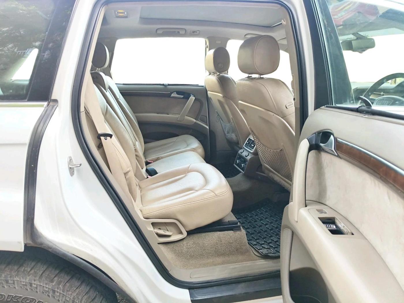 2012 Audi Q7 3.0 TDI QUATTRO, Diesel, Automatic, 1,30,365 km, interior