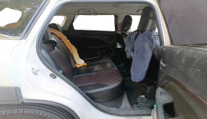 2022 Maruti BREZZA VXI SMART HYBRID, Petrol, Manual, 61,241 km, interior