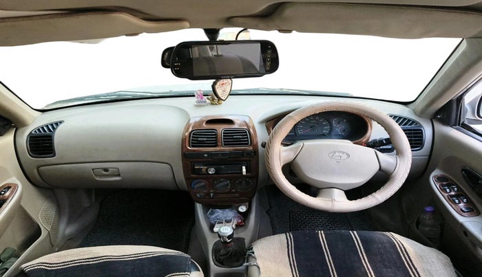 2012 Hyundai Accent GLE, CNG, Manual, 1,65,567 km, interior