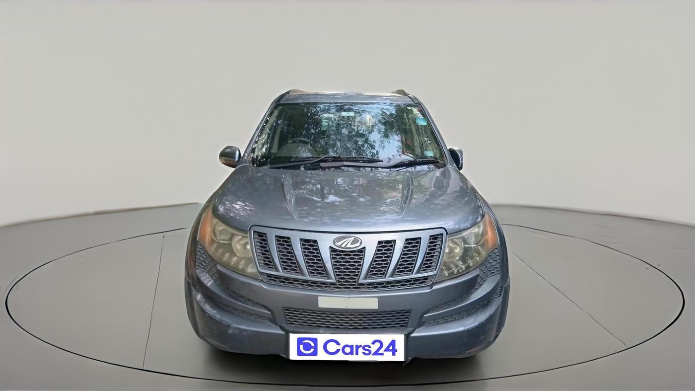 2014 Mahindra XUV500 W8, Diesel, Manual, 1,39,564 km, exterior