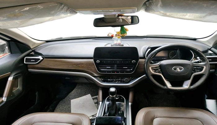 2022 Tata Harrier XZA PLUS 2.0L, Diesel, Automatic, 49,465 km, interior