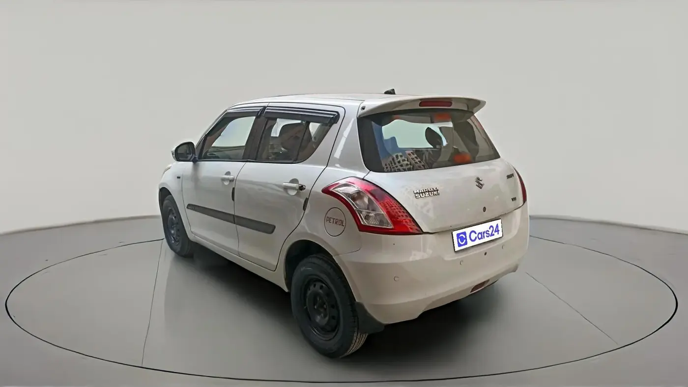2014 Maruti Swift VXI, Petrol, Manual, 1,01,878 km, exterior