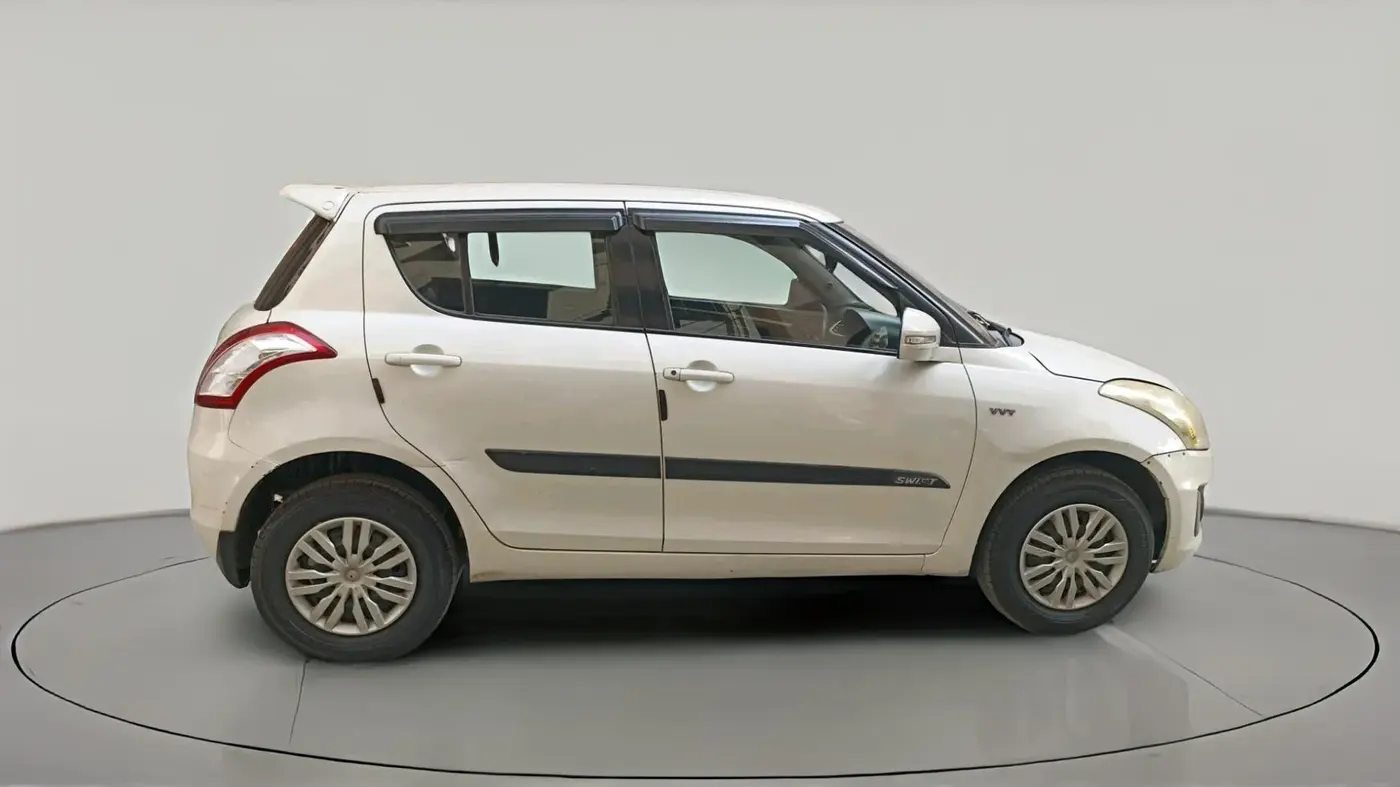 2014 Maruti Swift VXI, Petrol, Manual, 1,01,878 km, exterior