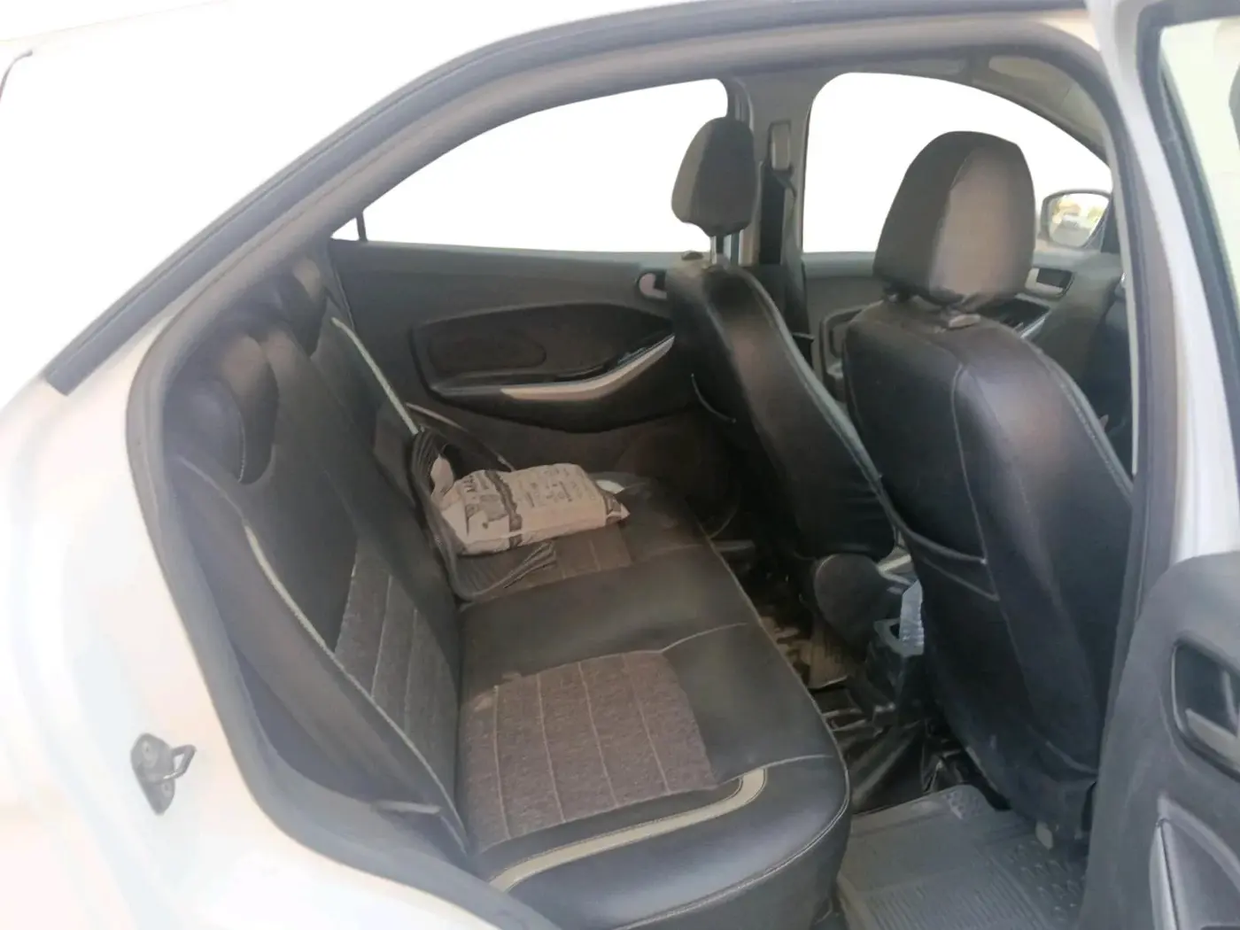2016 Ford New Figo TITANIUM1.5 DIESEL, Diesel, Manual, 1,79,634 km, interior