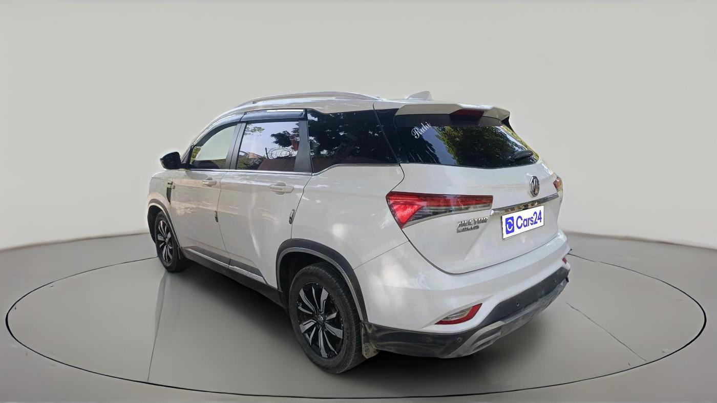 2020 MG HECTOR PLUS SHARP 2.0 DIESEL TURBO MT 6-STR, Diesel, Manual, 1,76,275 km, exterior