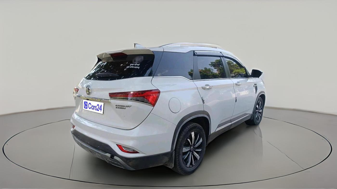2020 MG HECTOR PLUS SHARP 2.0 DIESEL TURBO MT 6-STR, Diesel, Manual, 1,76,275 km, exterior