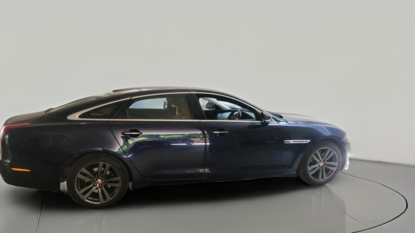 2014 Jaguar XJ L  3.0 Diesel , Diesel, Automatic, 36,076 km, exterior