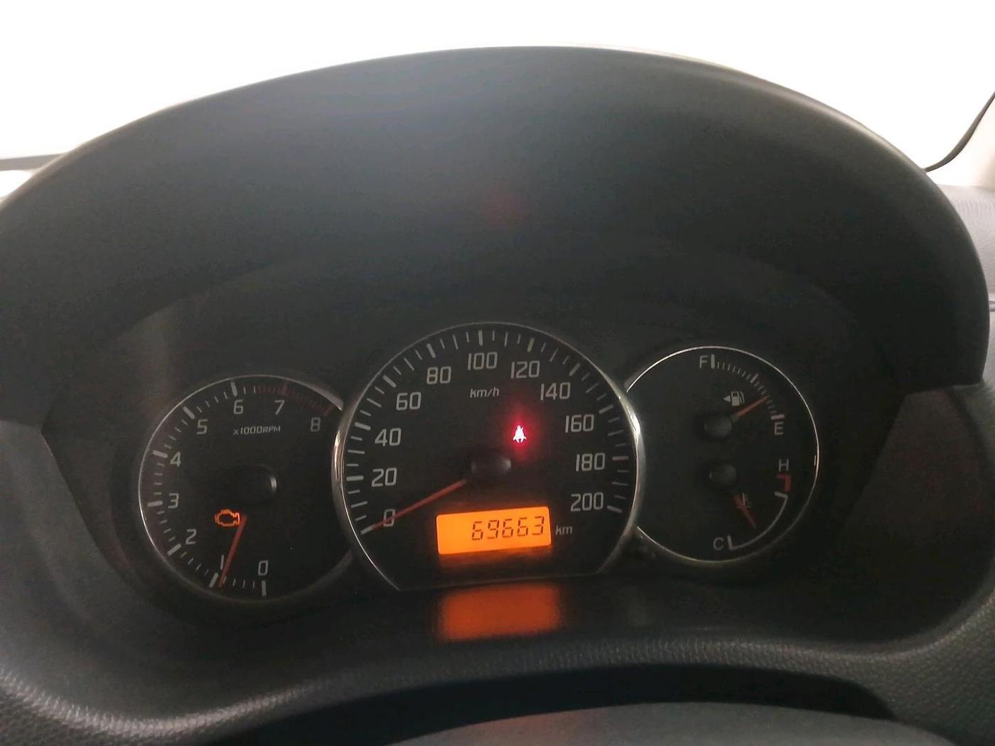 2011 Maruti Swift VXI, Petrol, Manual, 69,663 km, interior