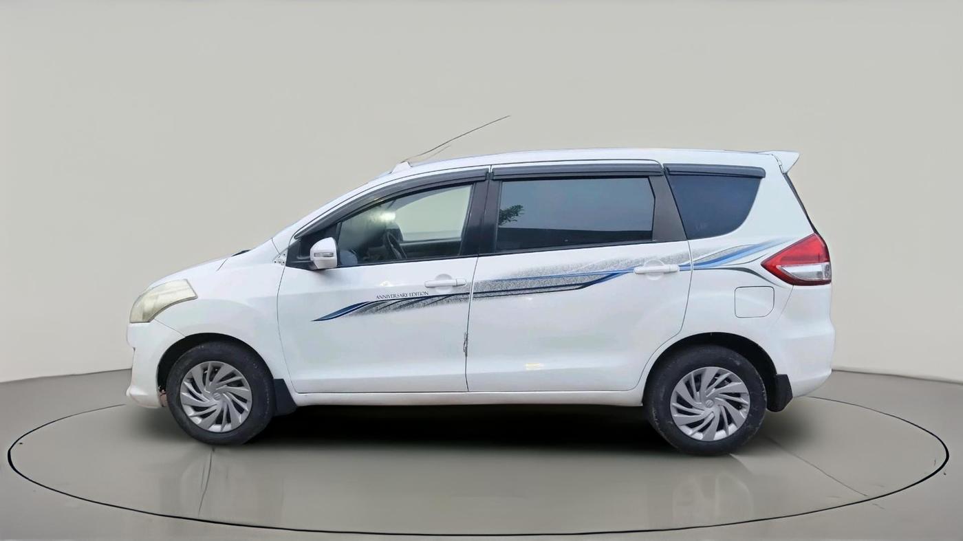2014 Maruti Ertiga VXI, CNG, Manual, 90,744 km, exterior