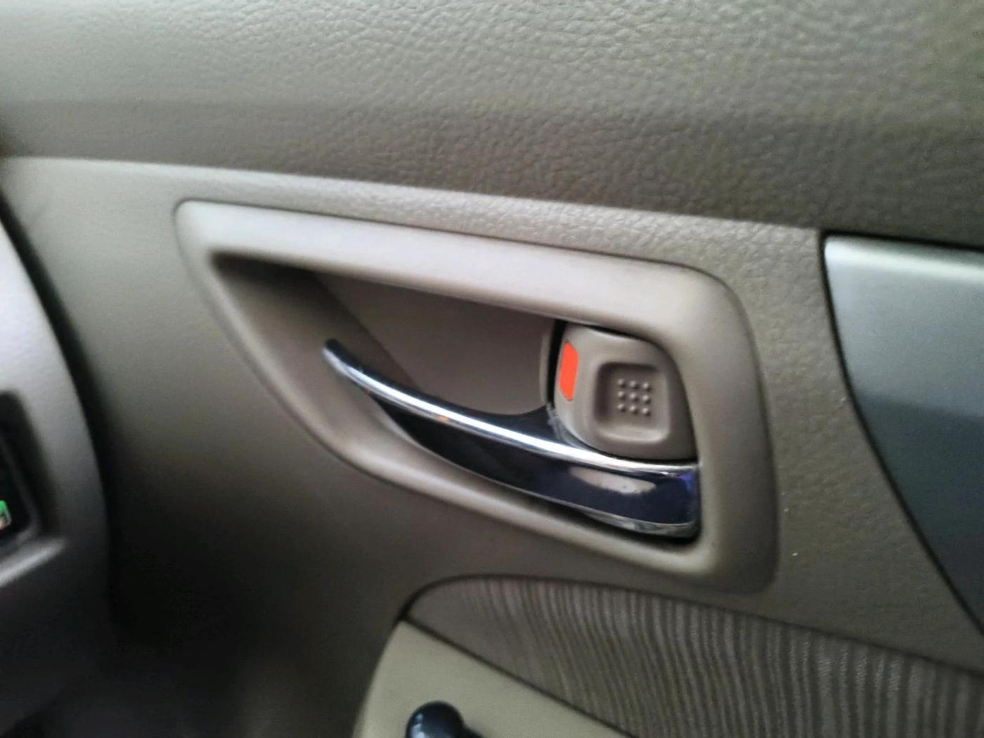2014 Maruti Ertiga VXI, CNG, Manual, 90,744 km, interior
