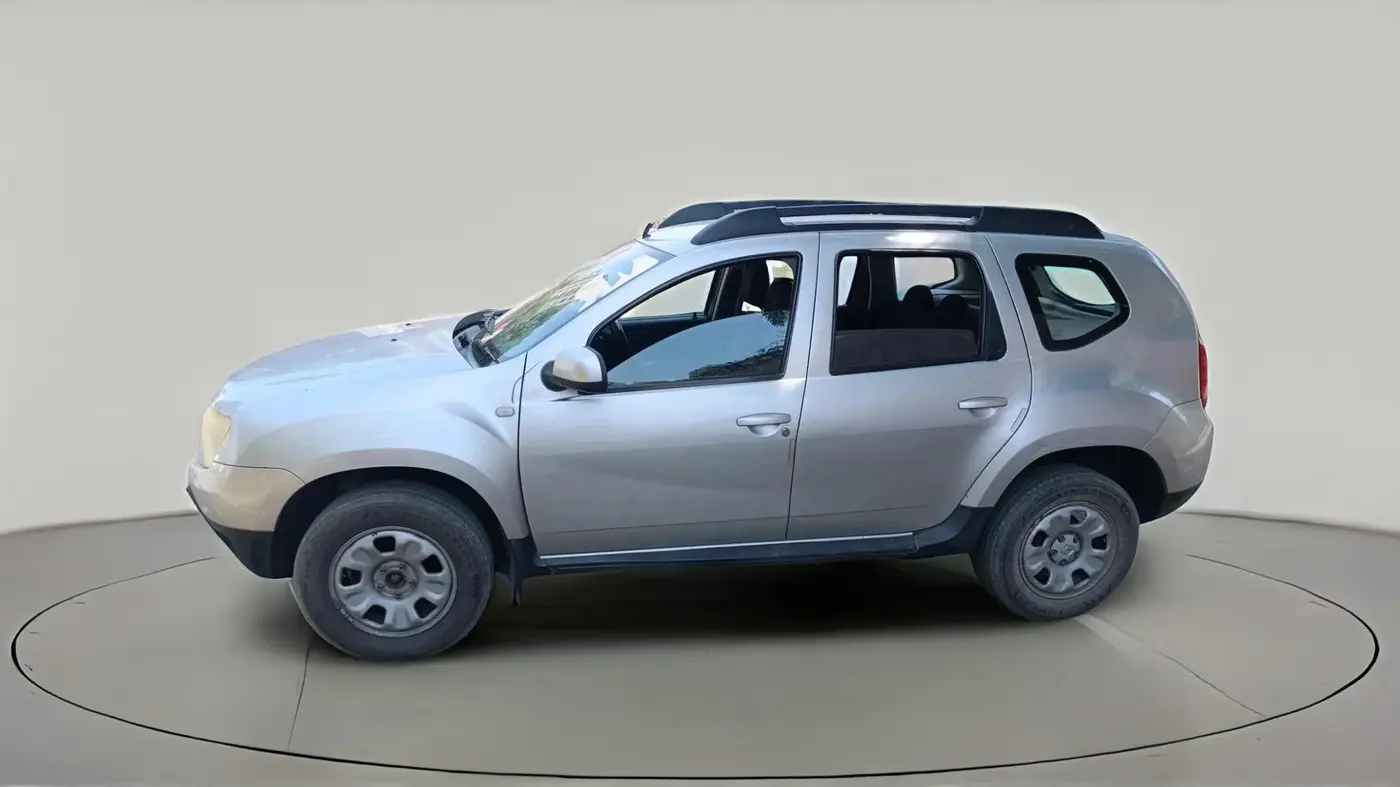 2012 Renault Duster RXE PETROL, Petrol, Manual, 34,435 km, exterior