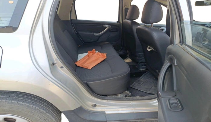 2012 Renault Duster RXE PETROL, Petrol, Manual, 34,435 km, interior