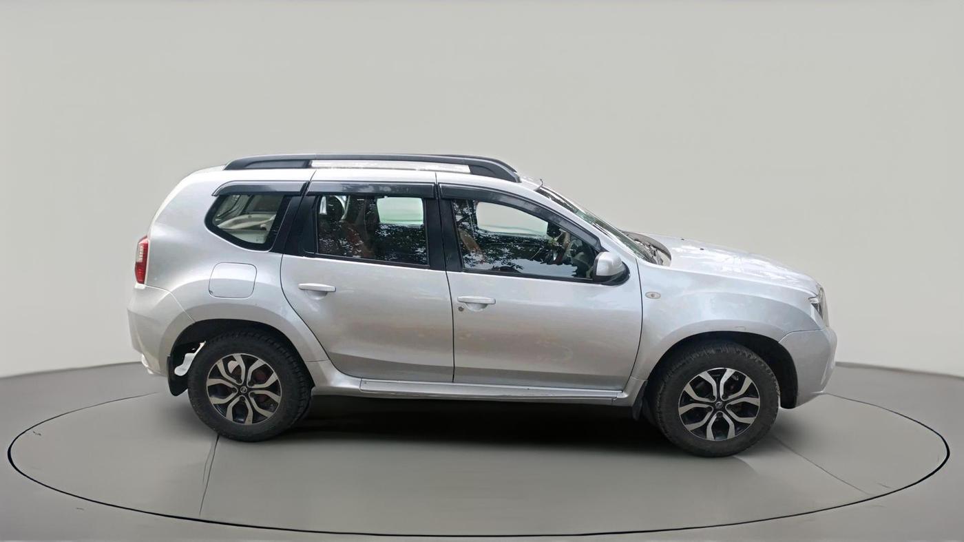 2014 Nissan Terrano XL (D), Diesel, Manual, 1,06,670 km, exterior