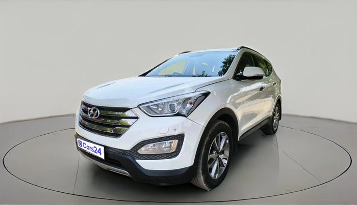 2015 Hyundai Santa Fe 2 WD AT, Diesel, Automatic, 1,25,153 km, exterior