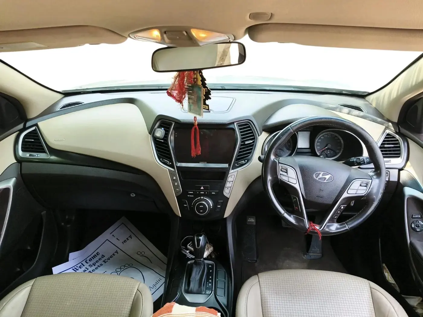 2015 Hyundai Santa Fe 2 WD AT, Diesel, Automatic, 1,25,153 km, interior