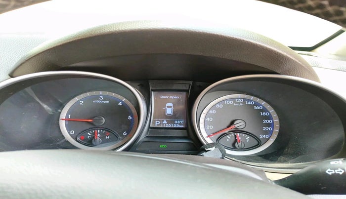 2015 Hyundai Santa Fe 2 WD AT, Diesel, Automatic, 1,25,153 km, interior