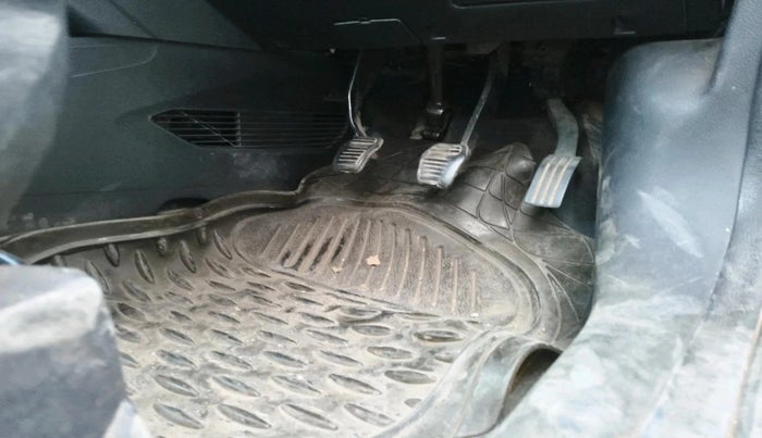 2011 Ford Figo EXI 1.4 DIESEL, Diesel, Manual, 1,66,456 km, interior