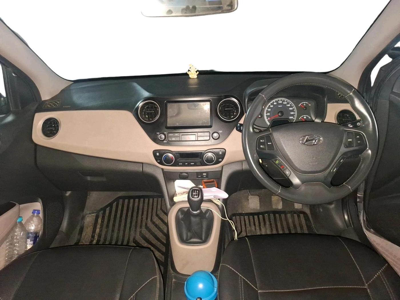 2018 Hyundai Grand i10 ASTA 1.2 KAPPA VTVT, Petrol, Manual, 70,310 km, interior