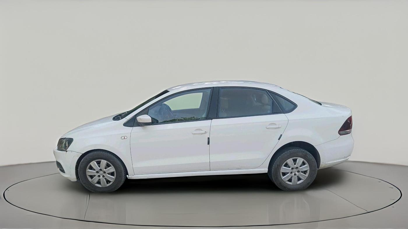 2011 Volkswagen Vento TRENDLINE DIESEL 1.6, Diesel, Manual, 1,22,243 km, exterior