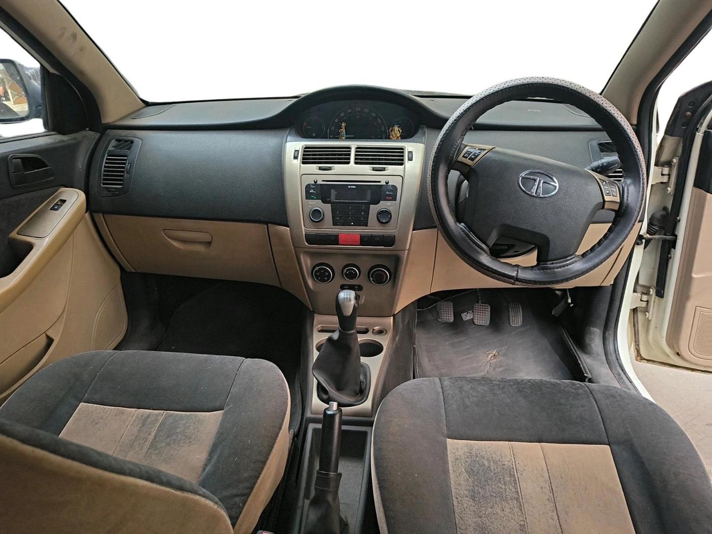 2012 Tata Indica Vista VX QUADRAJET, Diesel, Manual, 90,850 km, interior