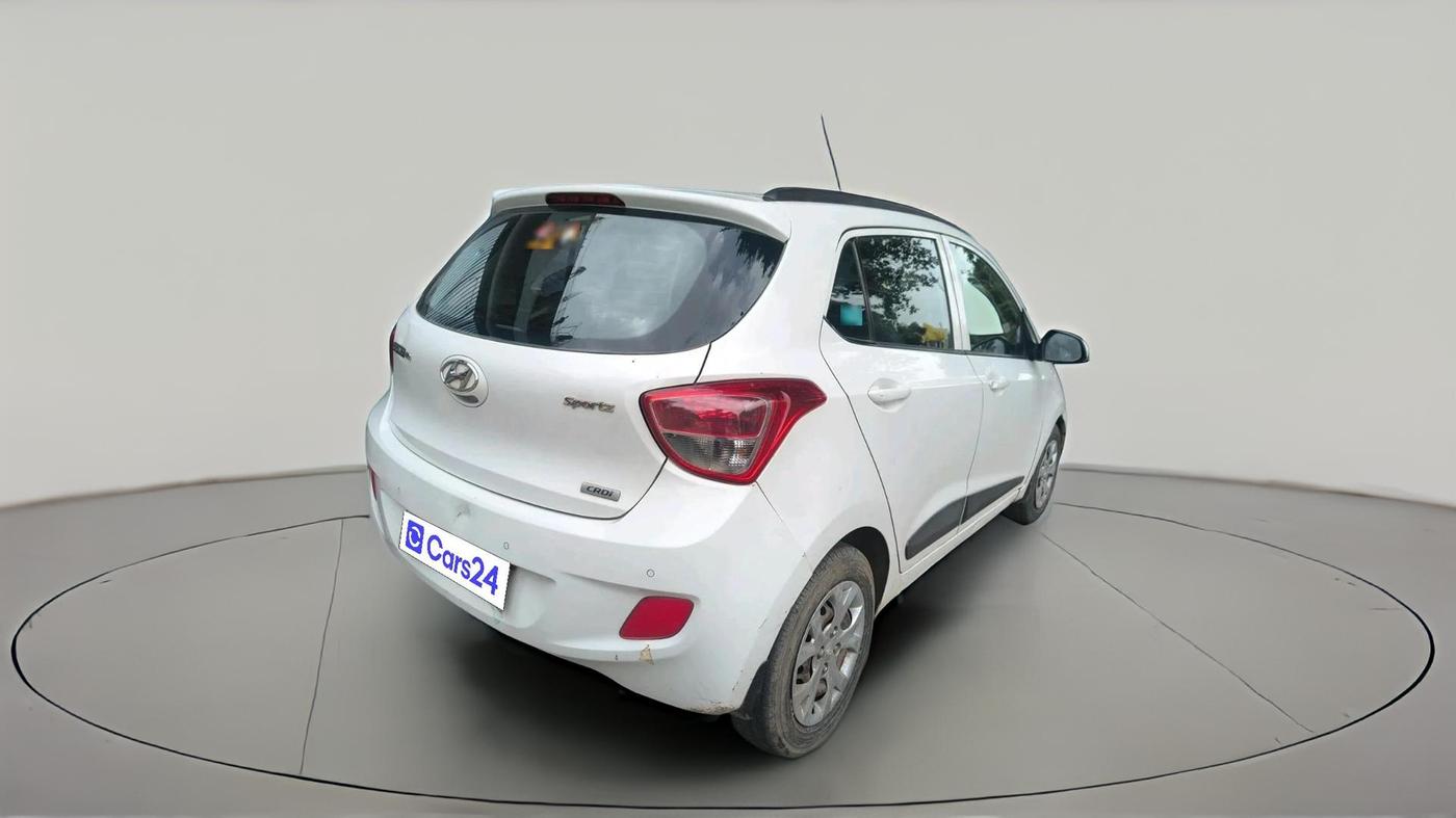 2015 Hyundai Grand i10 SPORTZ 1.1 CRDI, Diesel, Manual, 92,343 km, exterior