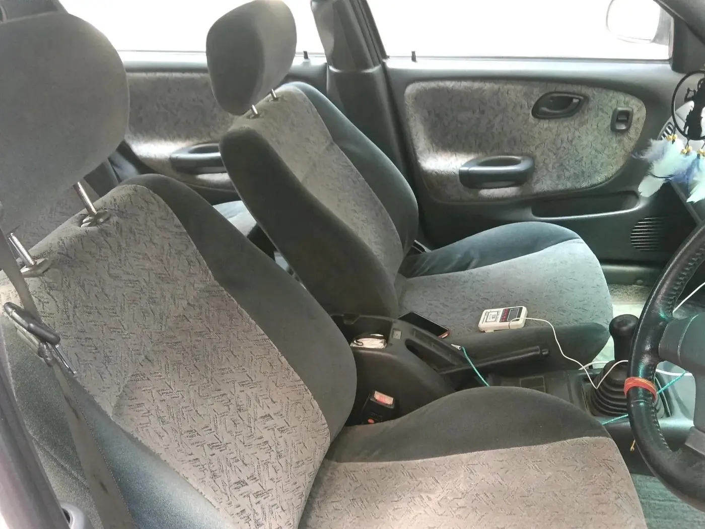 2003 Maruti Baleno LXI, CNG, Manual, 39,359 km, interior