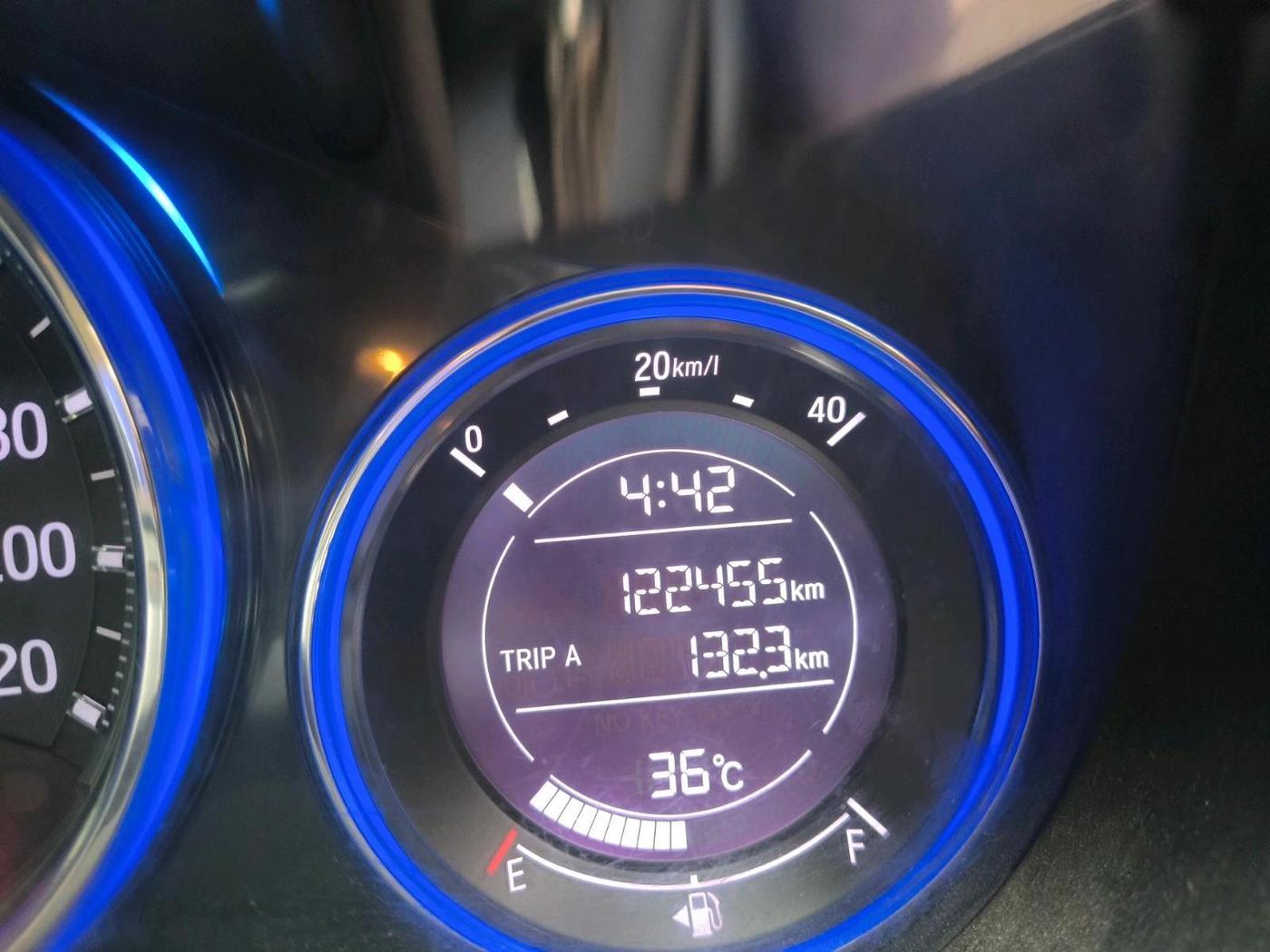 2014 Honda City 1.5L I-DTEC V, Diesel, Manual, 1,22,455 km, interior