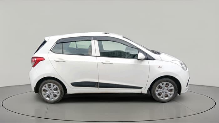 2016 Hyundai Grand i10 MAGNA 1.2 KAPPA VTVT, Petrol, Manual, 1,28,469 km, exterior