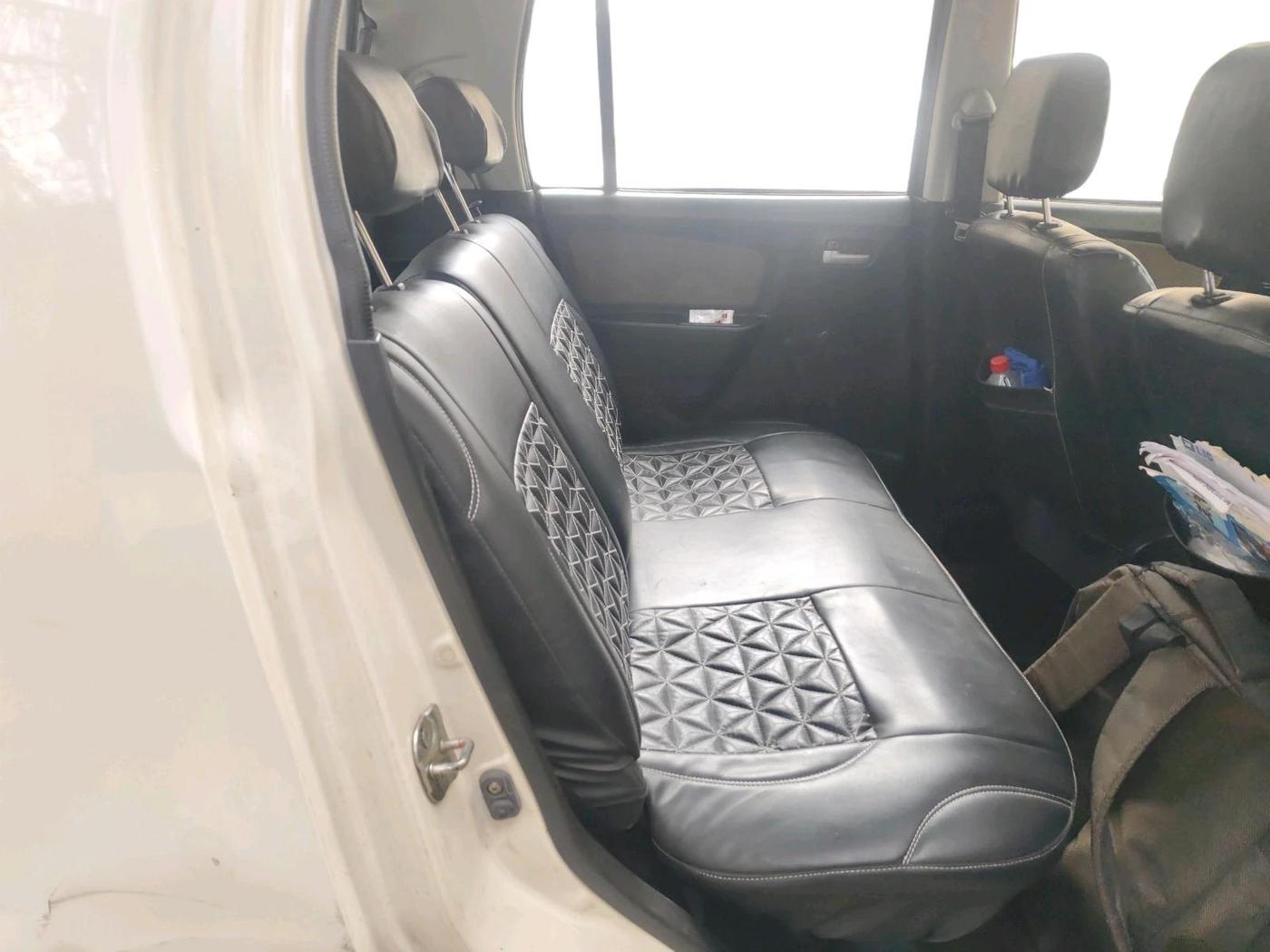 2013 Maruti Wagon R 1.0 LXI, Petrol, Manual, 69,170 km, interior