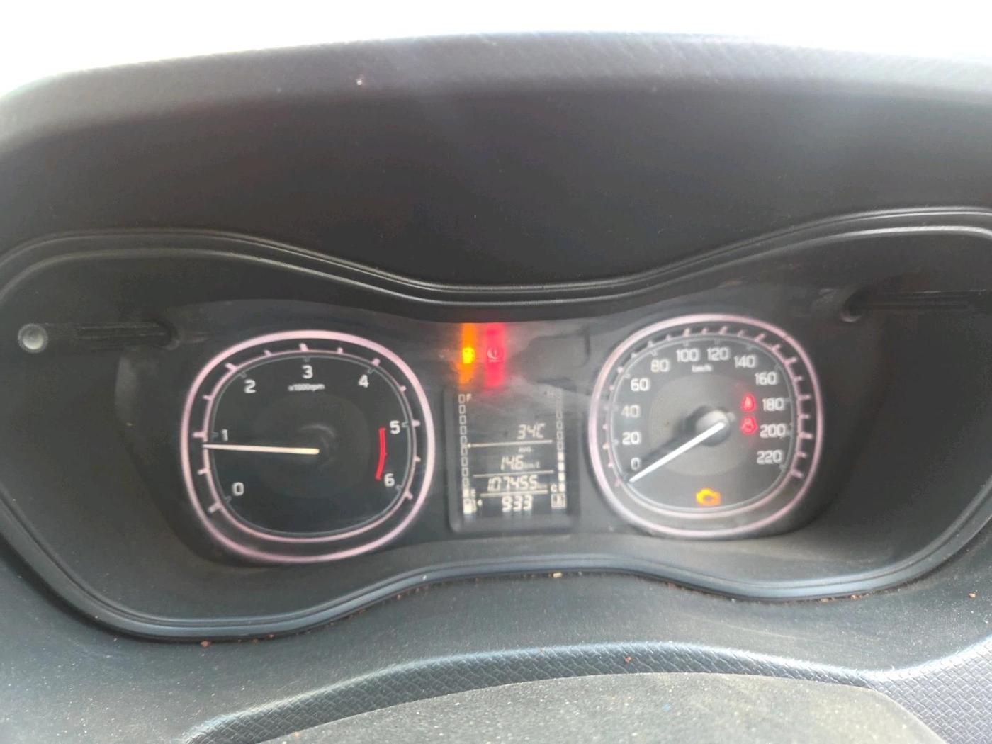 2018 Maruti Vitara Brezza ZDI PLUS DUAL TONE, Diesel, Manual, 1,07,455 km, interior