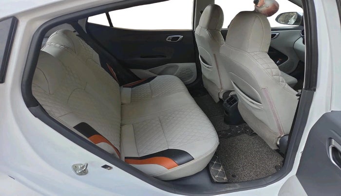 2021 Hyundai GRAND I10 NIOS SPORTZ 1.2 KAPPA VTVT CNG, CNG, Manual, 65,943 km, interior