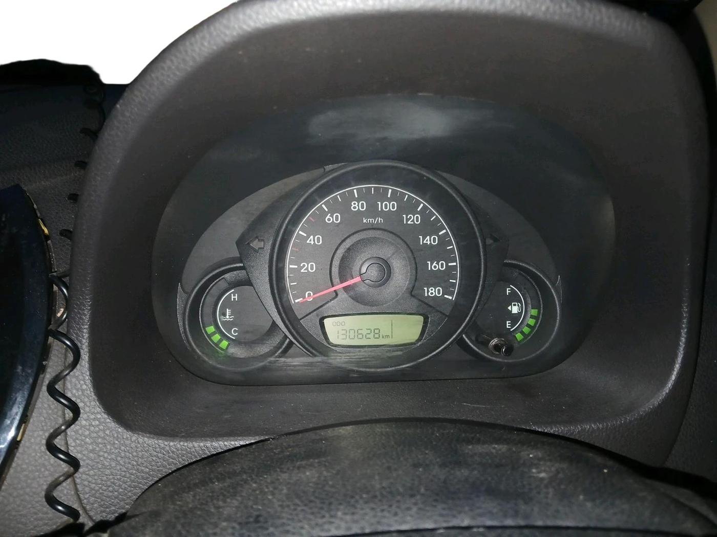 2016 Hyundai Eon ERA +, Petrol, Manual, 1,30,628 km, interior